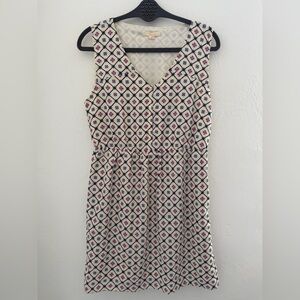 Tulle Geometric Floral V-Neck Empire Waist Dress Size M
